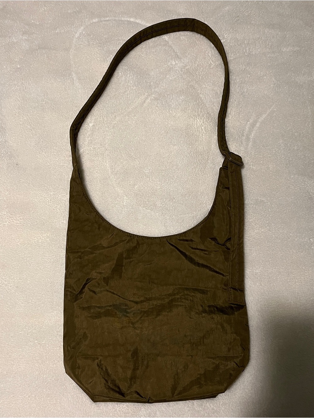 NWT BAGGU Small Nylon Sling in Seaweed